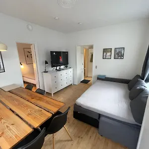 Apartment With Parking Possibility, Netflix & Near Attractions, Århus